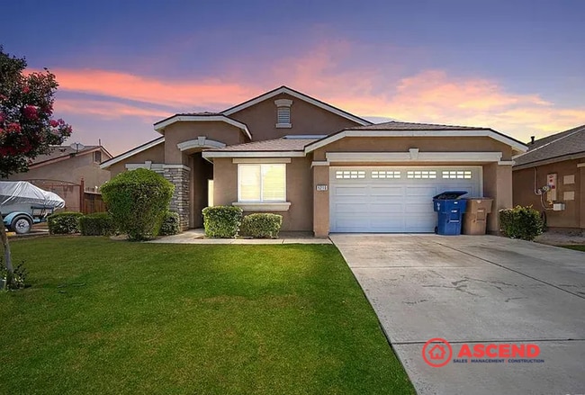 Photo - Lovely 4 Bedroom Home in Campus Park Area!