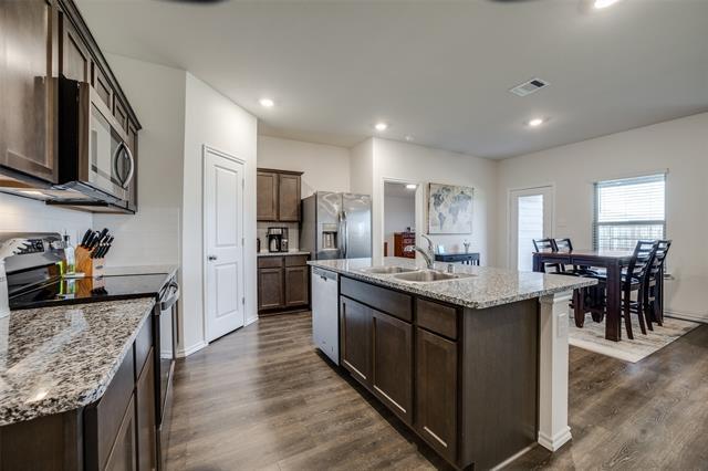 Photo - 1303 Lowhill Dr