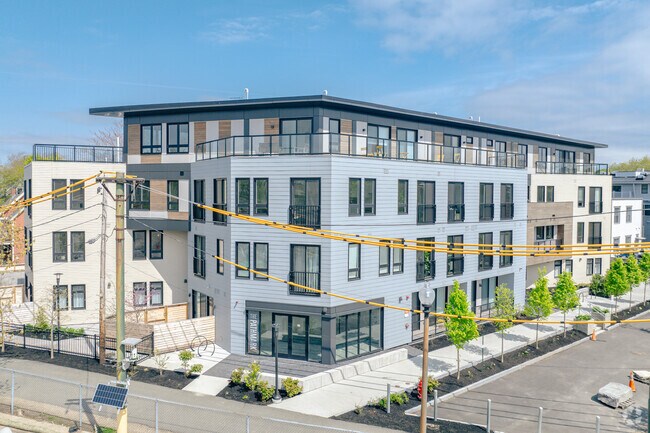 Photo - The Pathmark