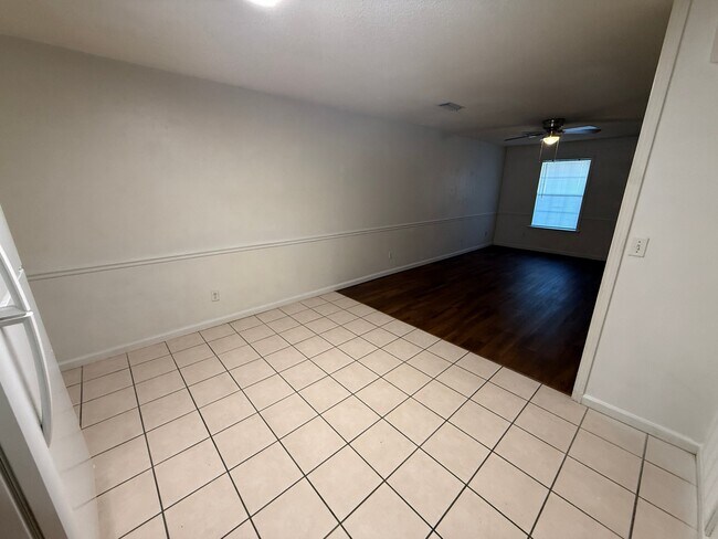 321 Trammell St Unit 3