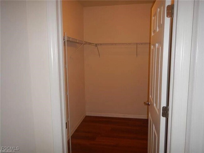 Photo - 2625 Manzilla Ln