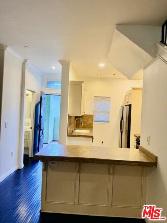 Photo - 917 N Sierra Bonita Ave Unit 3