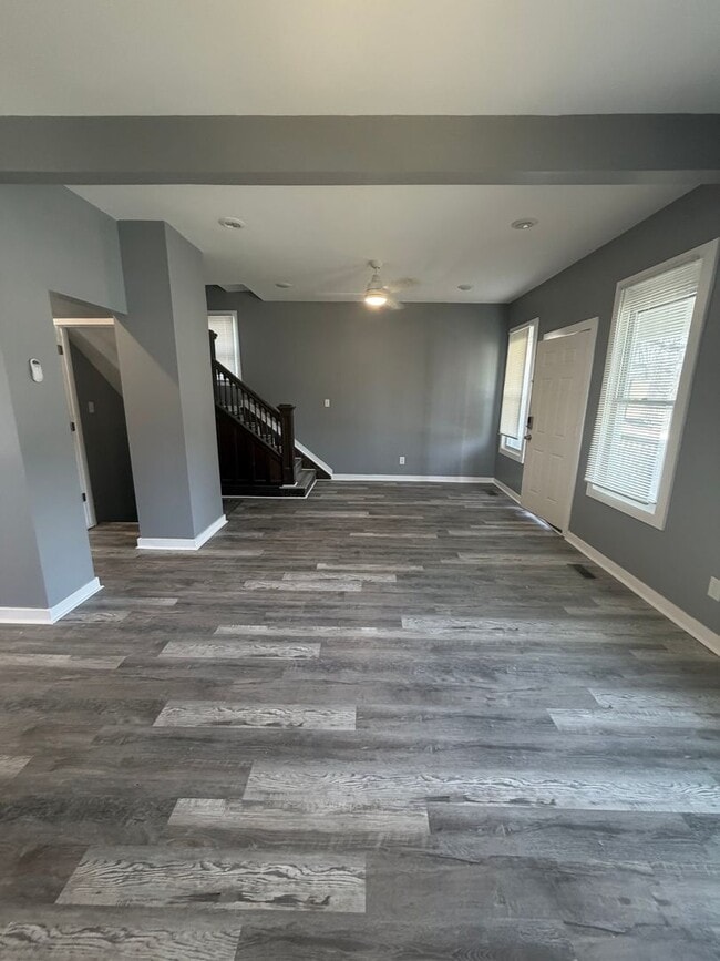 Photo - 3 Bedroom 1.5 bath bungalow near downtown