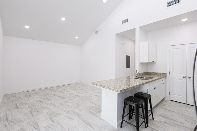 Photo - 3911 Casa Blanca Lake Rd