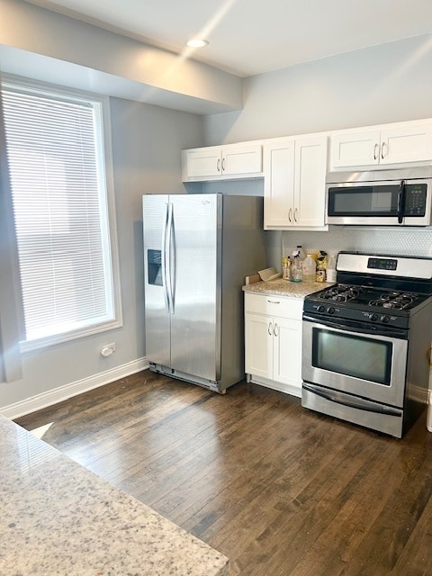 Photo - 627 E 89th Pl