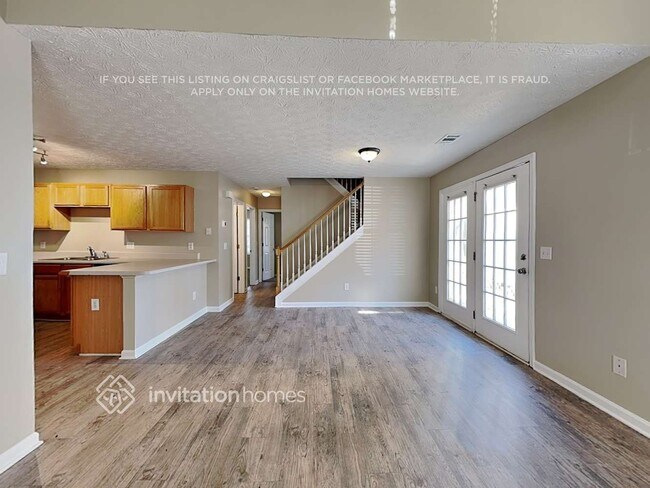 Photo - 252 Silver Ridge Dr