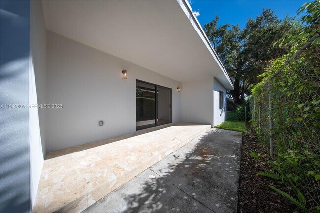 Photo - 2625 SW 32nd Ct