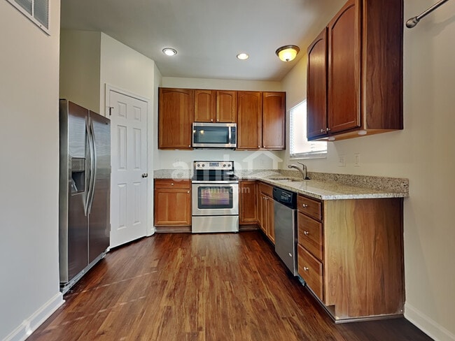 Photo - 20 Belwood Ct