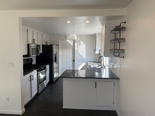 Photo - 4981 Dawson Dr