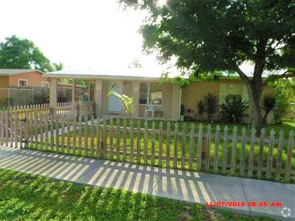 Building Photo - 4710 NE 1st Ter Rental