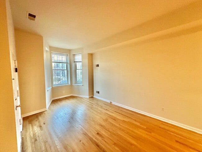Photo - 1762 U St NW Unit 1