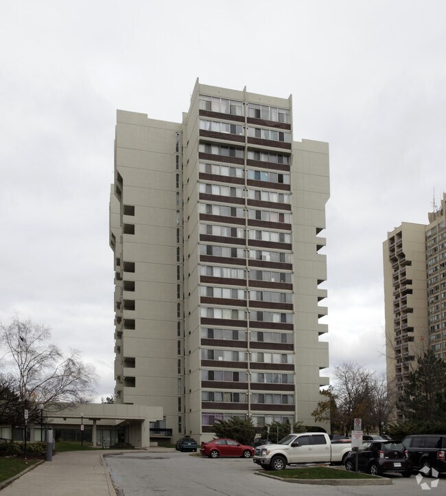Photo - White Oaks Apartments