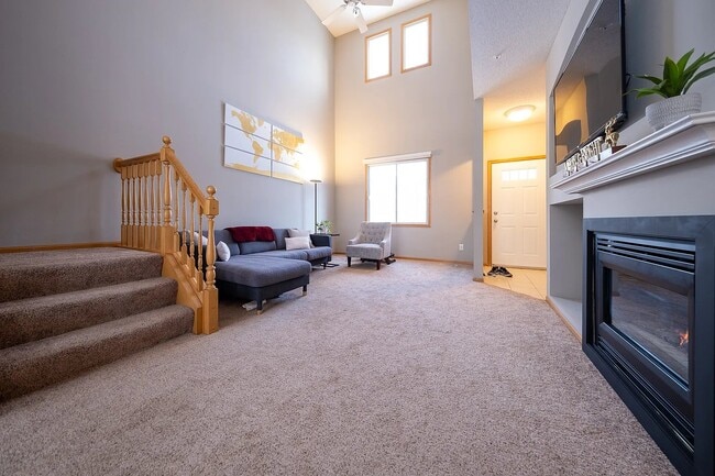 Photo - 14357 Raymond Ln