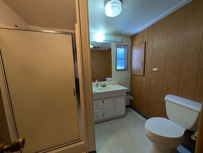 Photo - 1 Bedroom 1 Bath Trailer in the Orchards