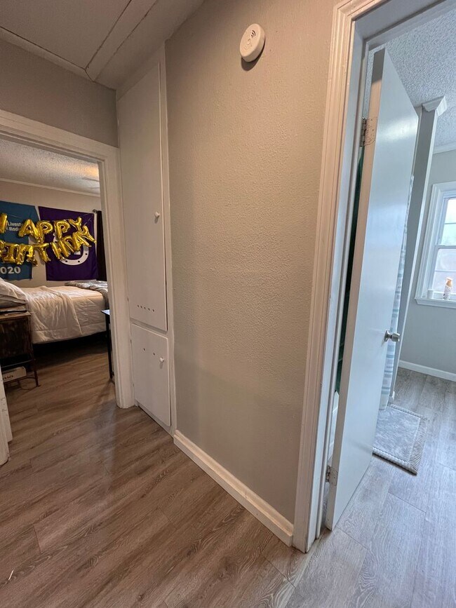 Photo - 2613 25th St Unit Front