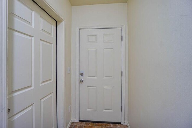 Photo - THREE BEDROOM TOWNHOUSE