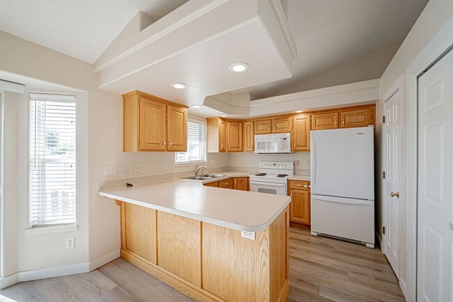 Photo - Single-Level 2 Bed / 2 Bath Ammon Home with Deck & Yard