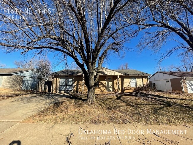 Photo - 1617 NE 5th St Casa