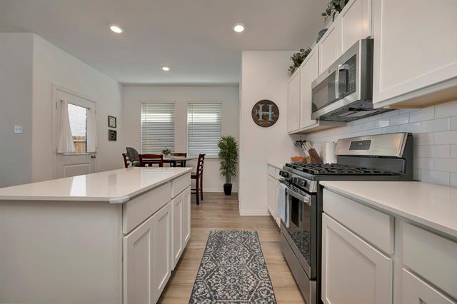 Photo - 2604 Starwater Dr