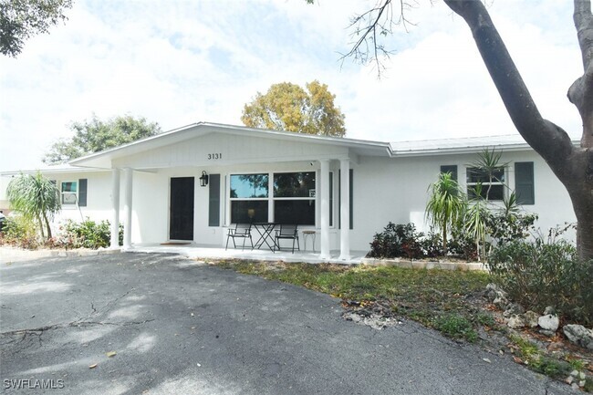 Building Photo - 3131 Calusa Ave Rental