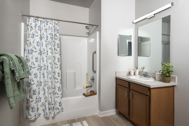 Photo - Reserve at Saratoga Springs