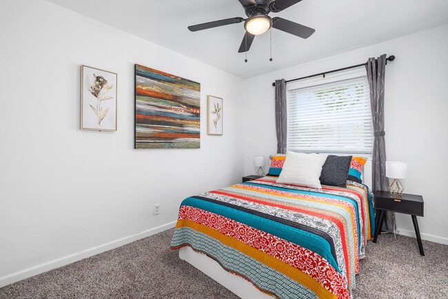 Jenn Station Apartments