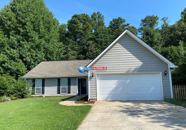 Building Photo - Nice ranch in the COLLINS HILL cluster in ...