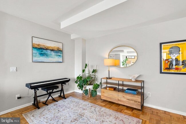 Building Photo - 4740 Connecticut Ave NW Unit 803 Rental