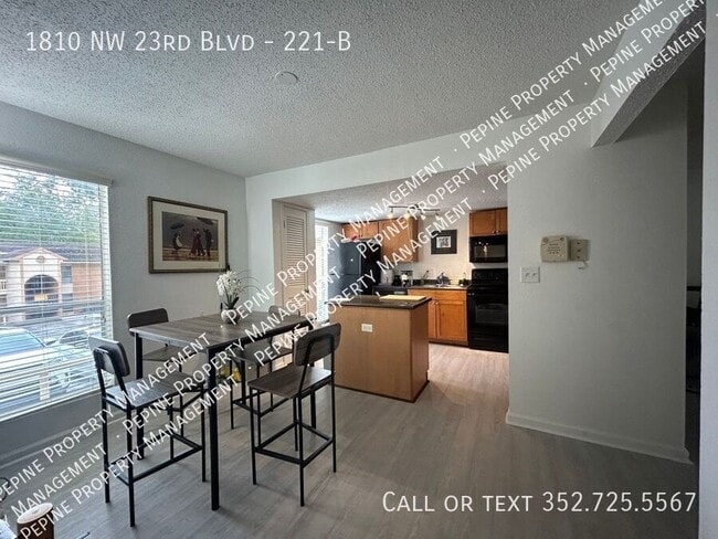 Photo - 1810 NW 23rd Blvd