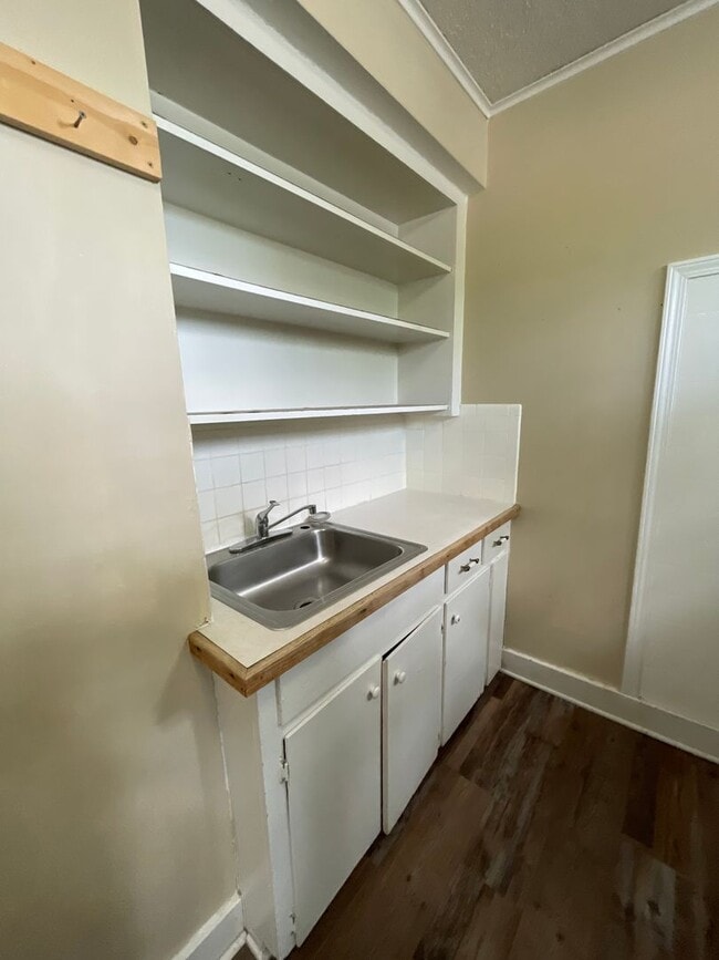 Photo - 901 Merchant St Unit 108 W 9th