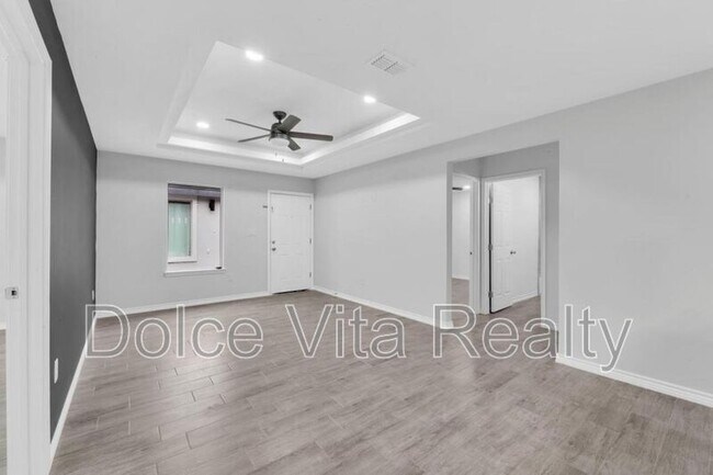 Photo - 1001 W Sunset Valley St Unidad Sunset#2