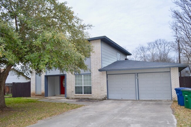 Building Photo - Beautiful 3 bed 2 bath home in a quiet nei...