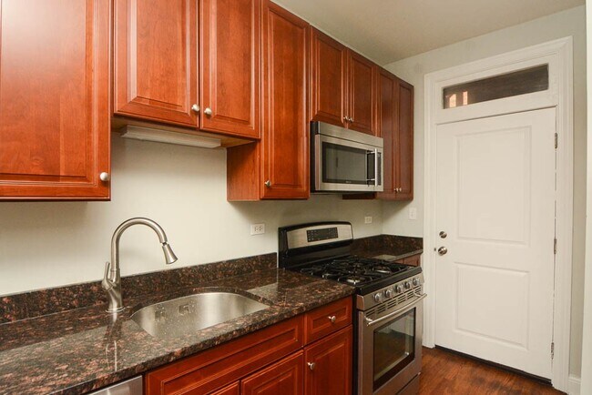 722 W Addison St Unit N3