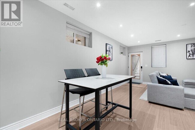 Photo - 25A Mystic Ave