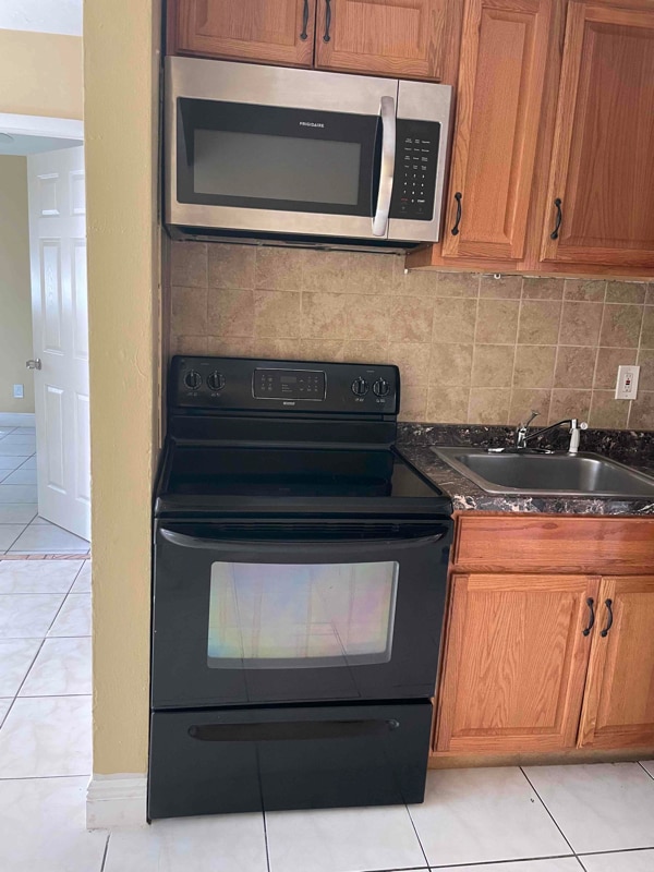 Photo - 716 SW 9th St Unit 2