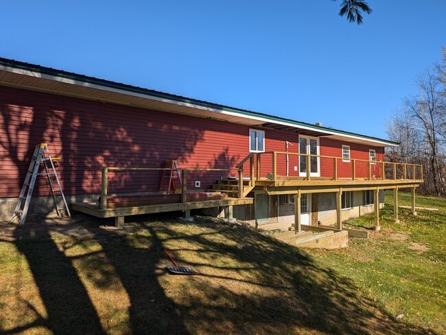 Building Photo - 2213 Western Ave Unit C