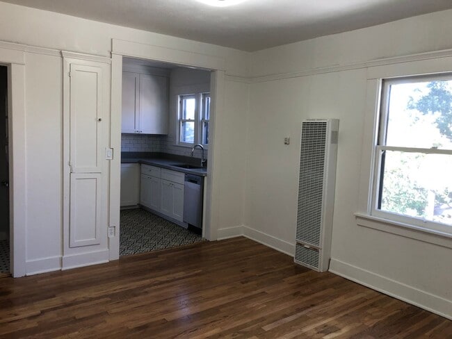 Photo - 219 Park Ave Unit 4