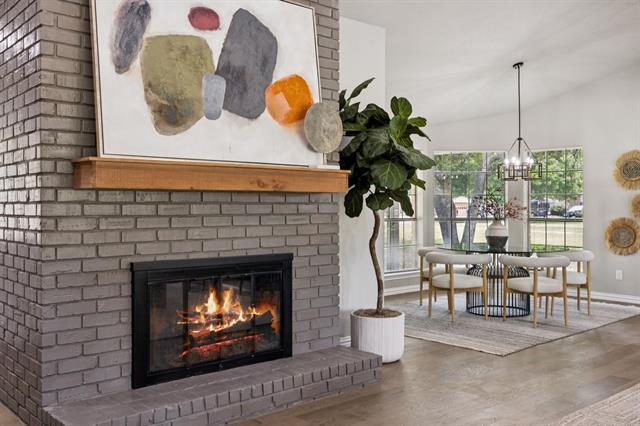 Photo - 10 Chisholm Trail