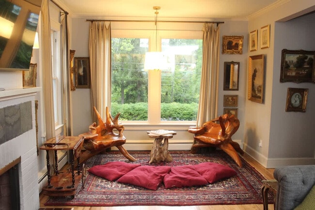 Building Photo - 1377 Canal Rd Unit ID1336814P