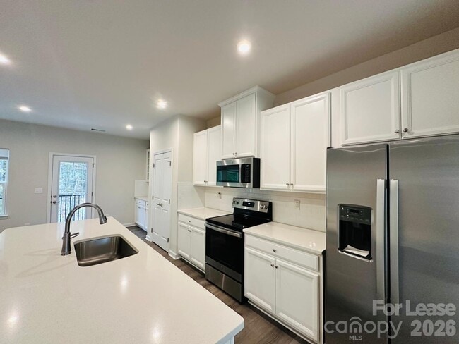 Photo - 3502 Timber Ml Dr