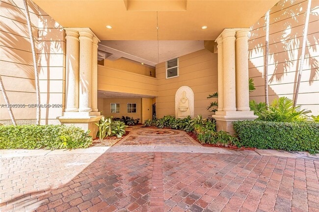 Photo - 17150 N Bay Rd Unit 2222