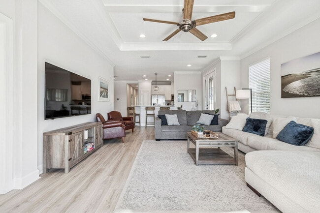 Photo - 5417 Lampiasi St Unit SI FL1-ID1590861P