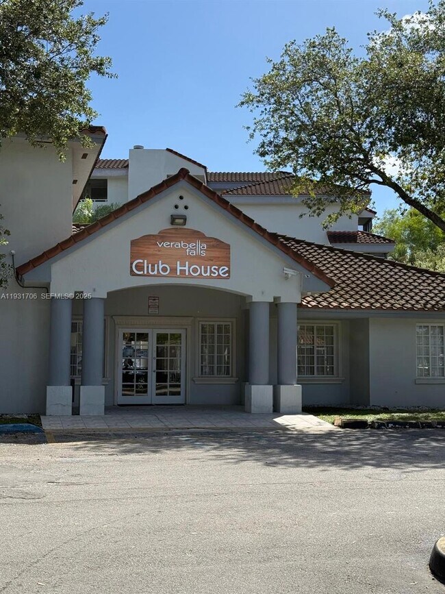 Photo - 8255 SW 152nd Ave Unit E-411