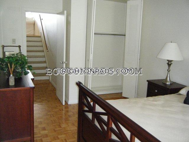 Photo - 125 Chiswick Rd Unit 114