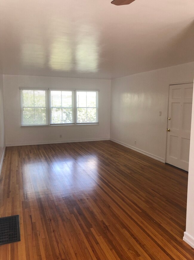 1250 Franklin St Unidad B