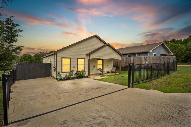 Building Photo - 907 Colorado River Dr Rental