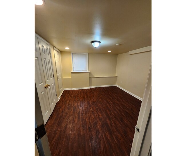 Photo - 9083 Meadow Heights Rd Unidad 1 Available $750