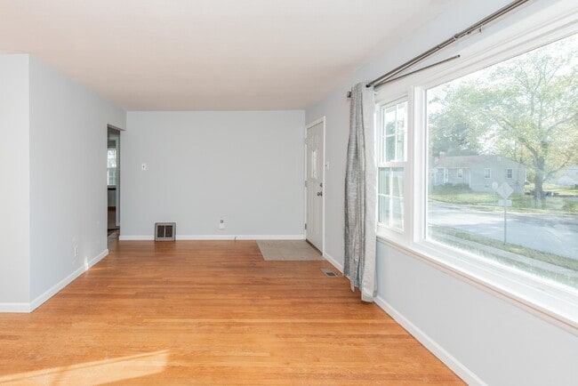 Photo - 10701 St Henry Ln