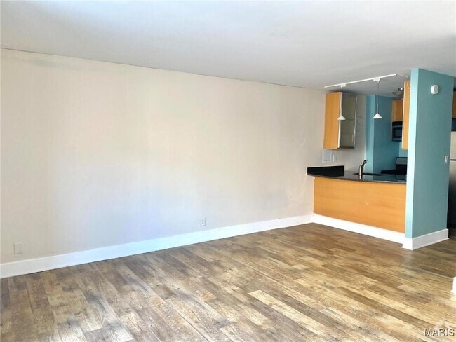 Building Photo - 210 N 17th St Unit 210 Rental