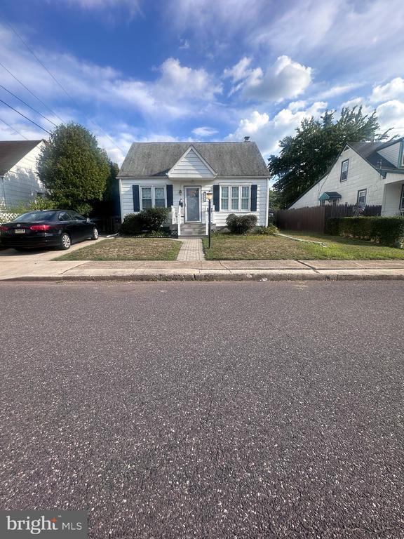 Photo - 808 N Warren St